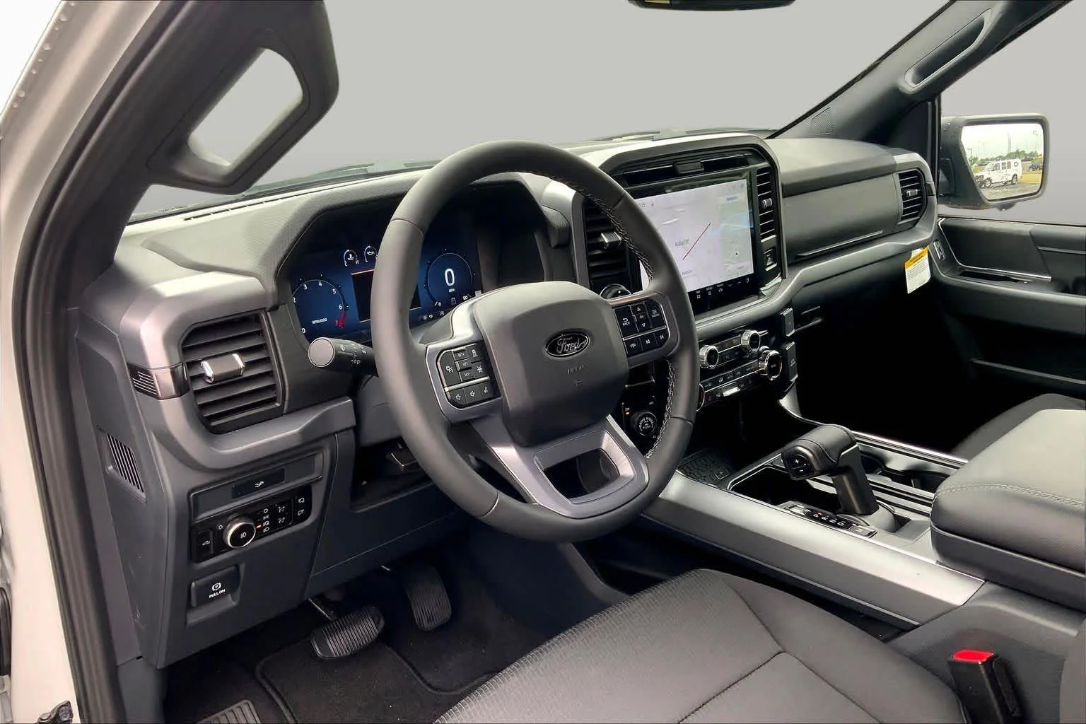 2026 Ford F-150 XLT - Photo 9