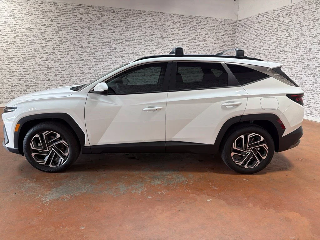 New 2026 Serenity White Pearl Hyundai SEL Plus image 4