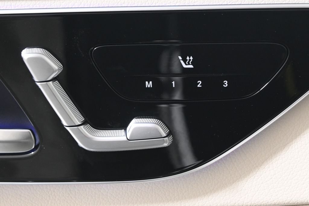 Used 2026 Polar White Mercedes-Benz C 300 image 25