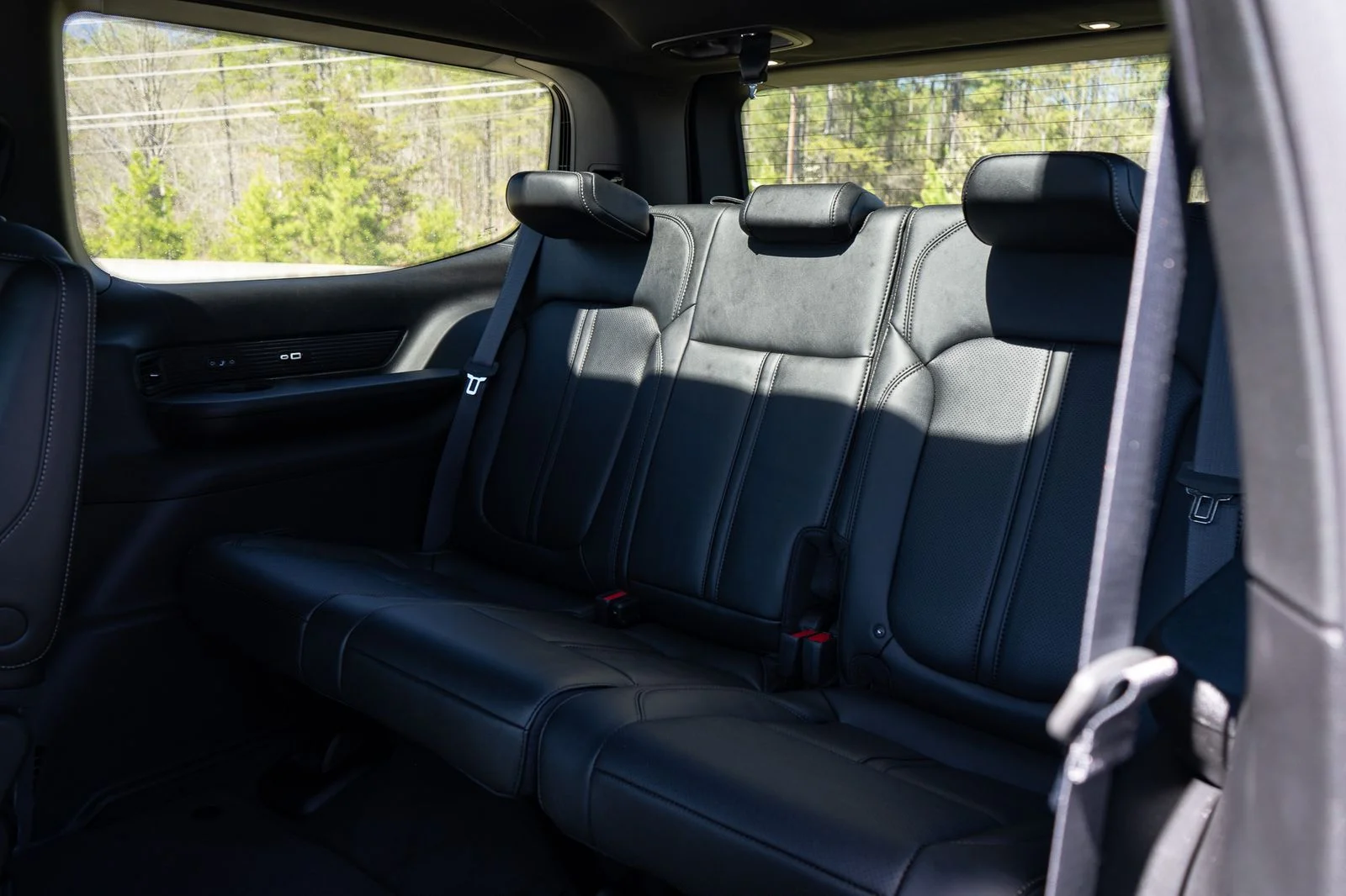 New 2026 Black Jeep Limited Reserve image 20