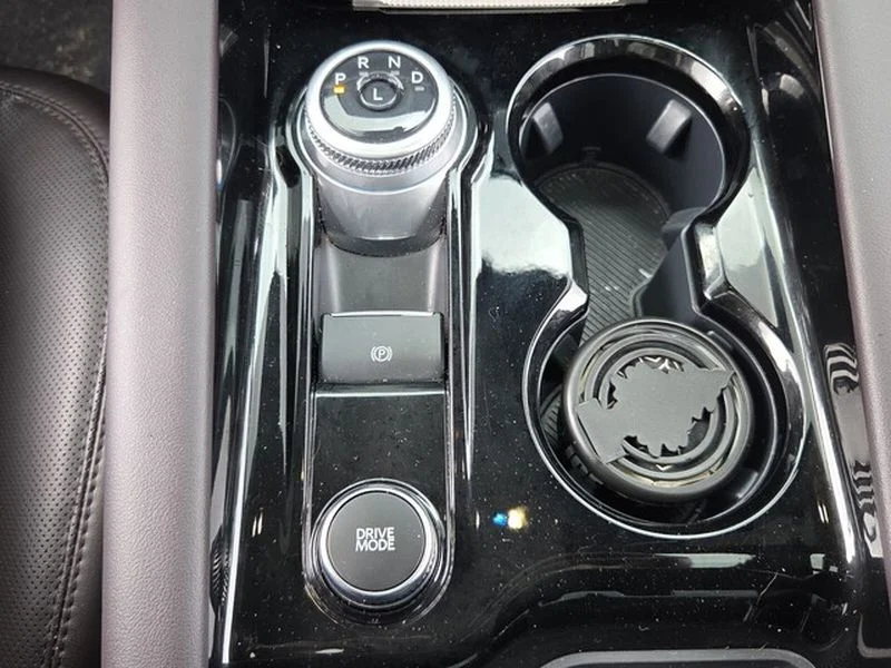 Certified Used 2025 White Ford Platinum image 19