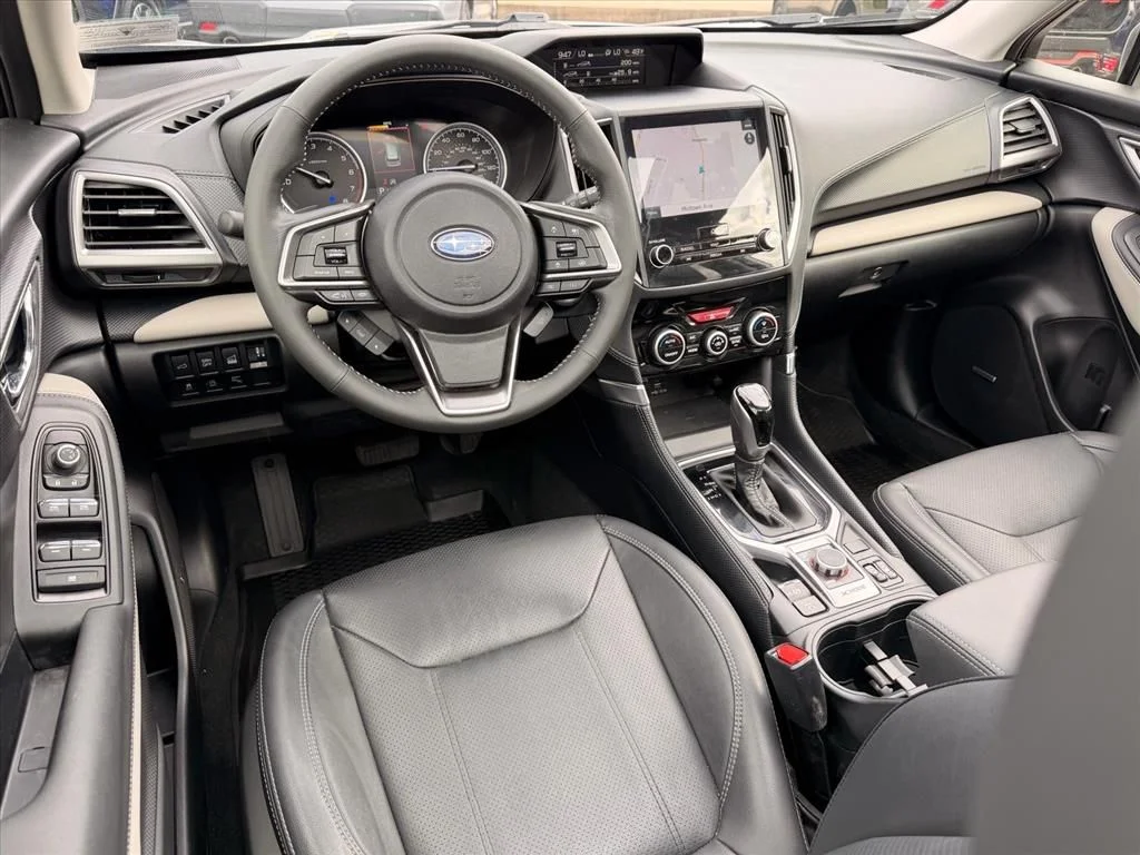 Used 2024 Silver Subaru Limited image 8