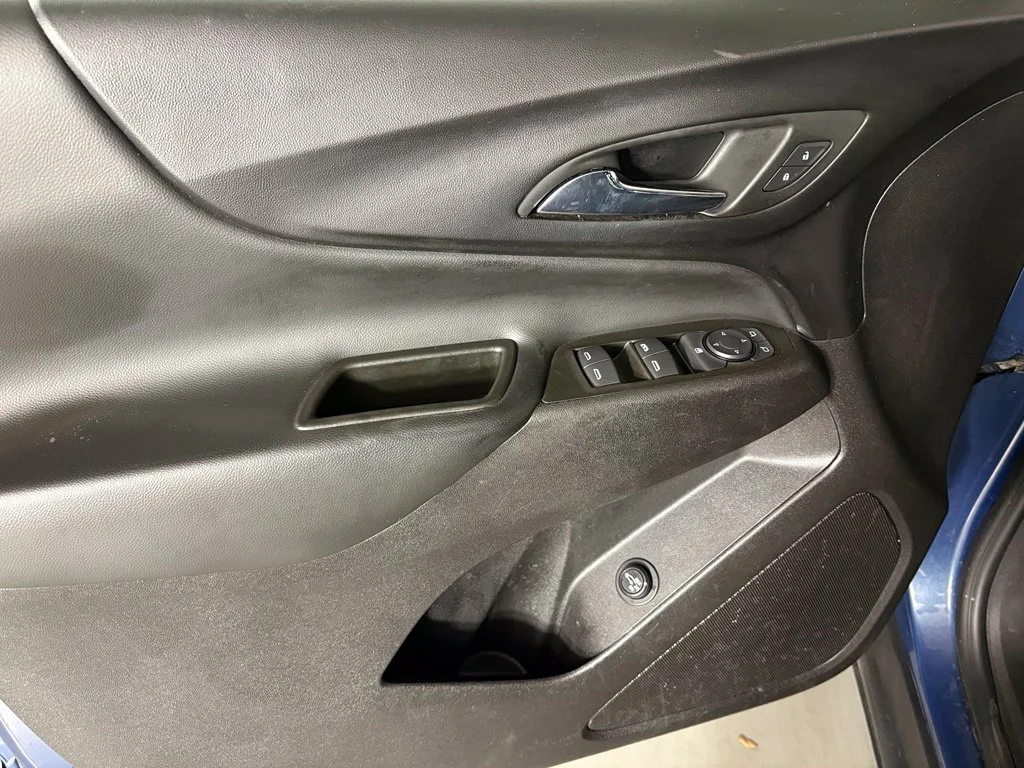 Certified Used 2024 Lakeshore Blue Metallic Chevrolet LT image 18