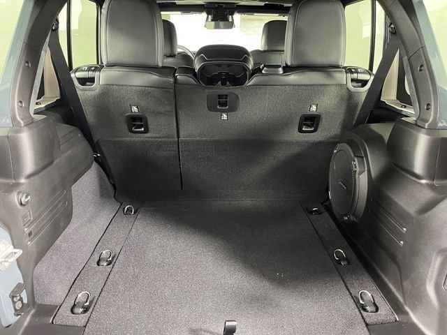 New 2026 Anvil Clear-Coat Exterior Paint Jeep Sahara image 9