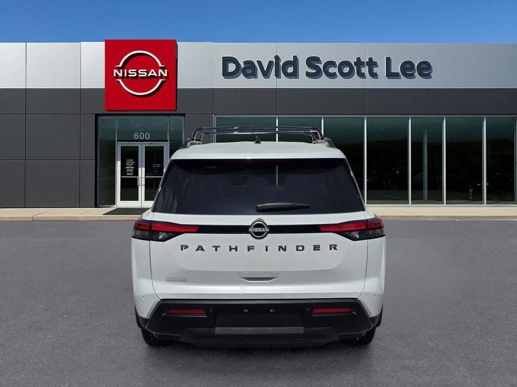 New 2026 Everest White Pearl TriCoat Nissan SV image 6