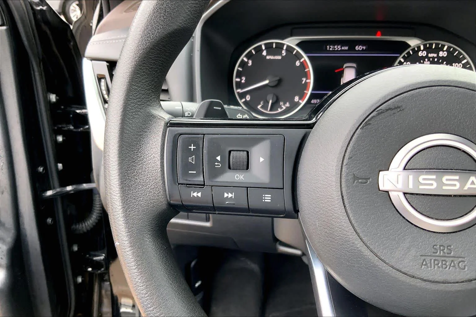 Used 2022 Super Black Nissan SV image 22