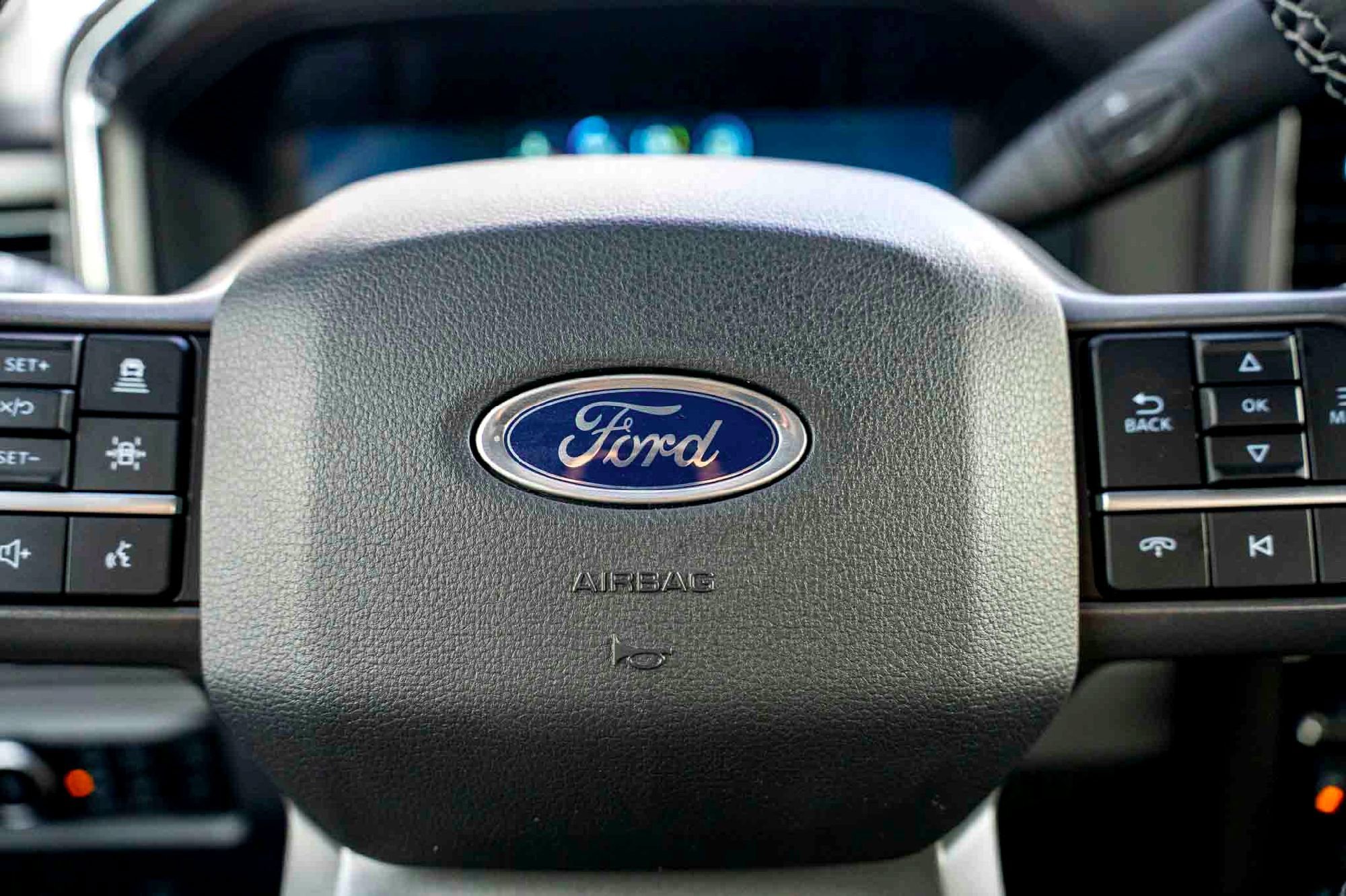 2025 Ford F-250 Super Duty Lariat - Photo 12