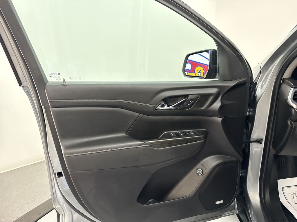 Used 2023 Sterling Metallic GMC SLT image 14