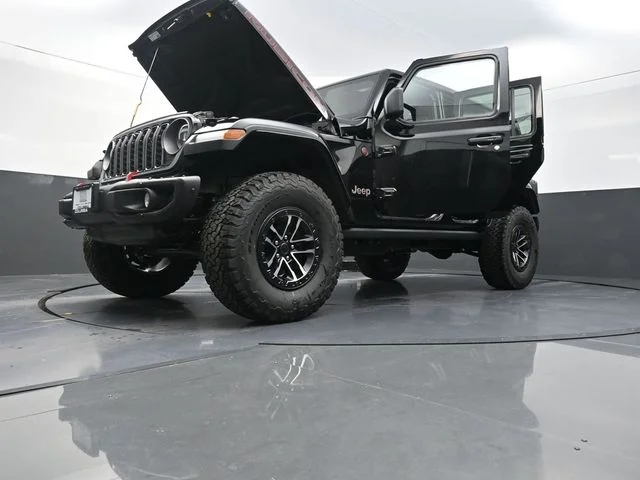 New 2026 Black Clear-Coat Exterior Paint Jeep Rubicon X image 36