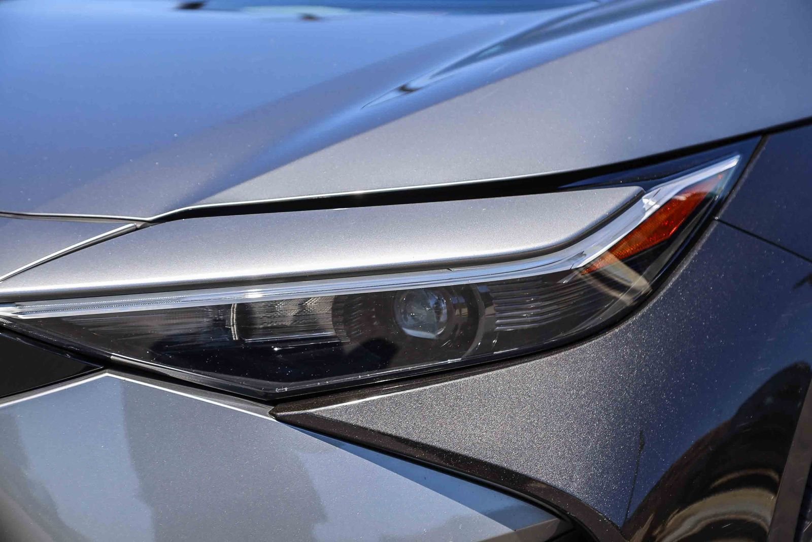 Used 2023 Heavy Metal Toyota XLE image 11