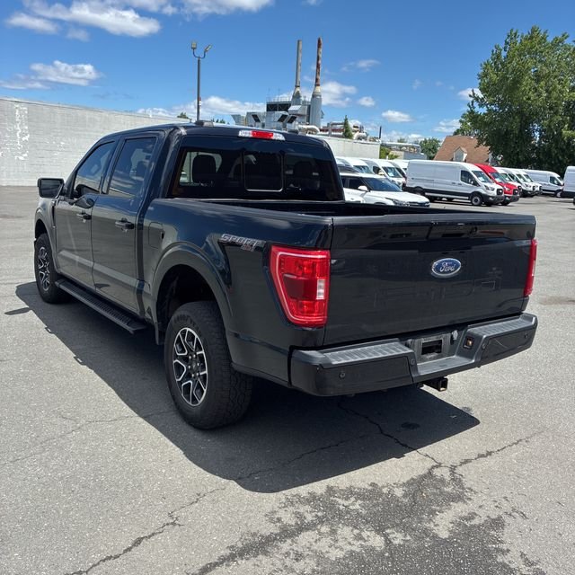 Used 2023 Black Ford XLT image 2