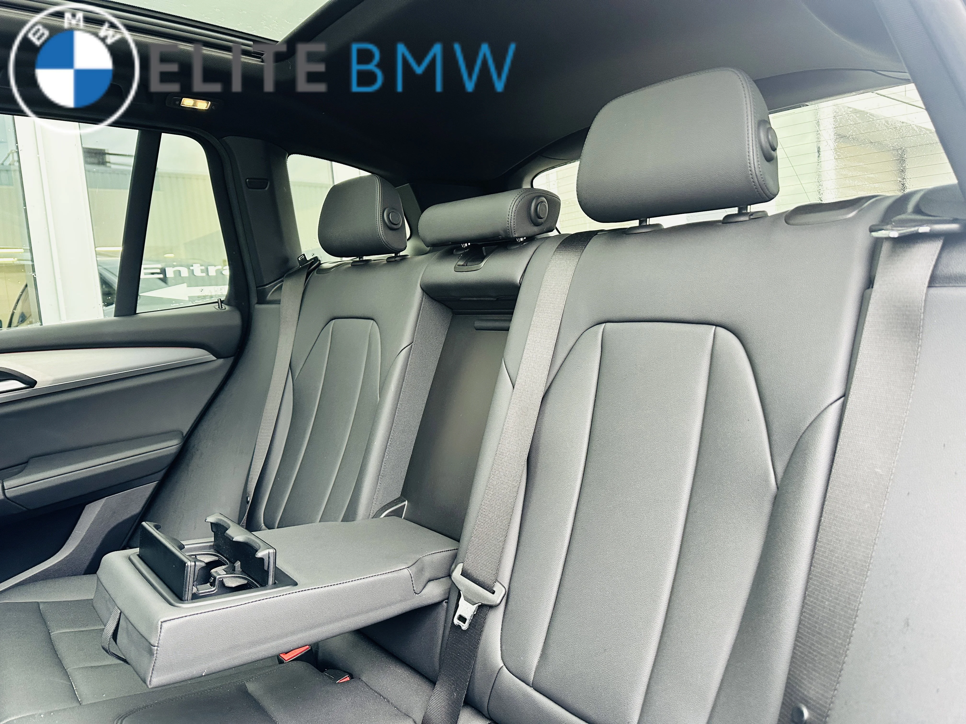 Used 2018 Mineral White Metallic BMW XDRIVE30I image 25