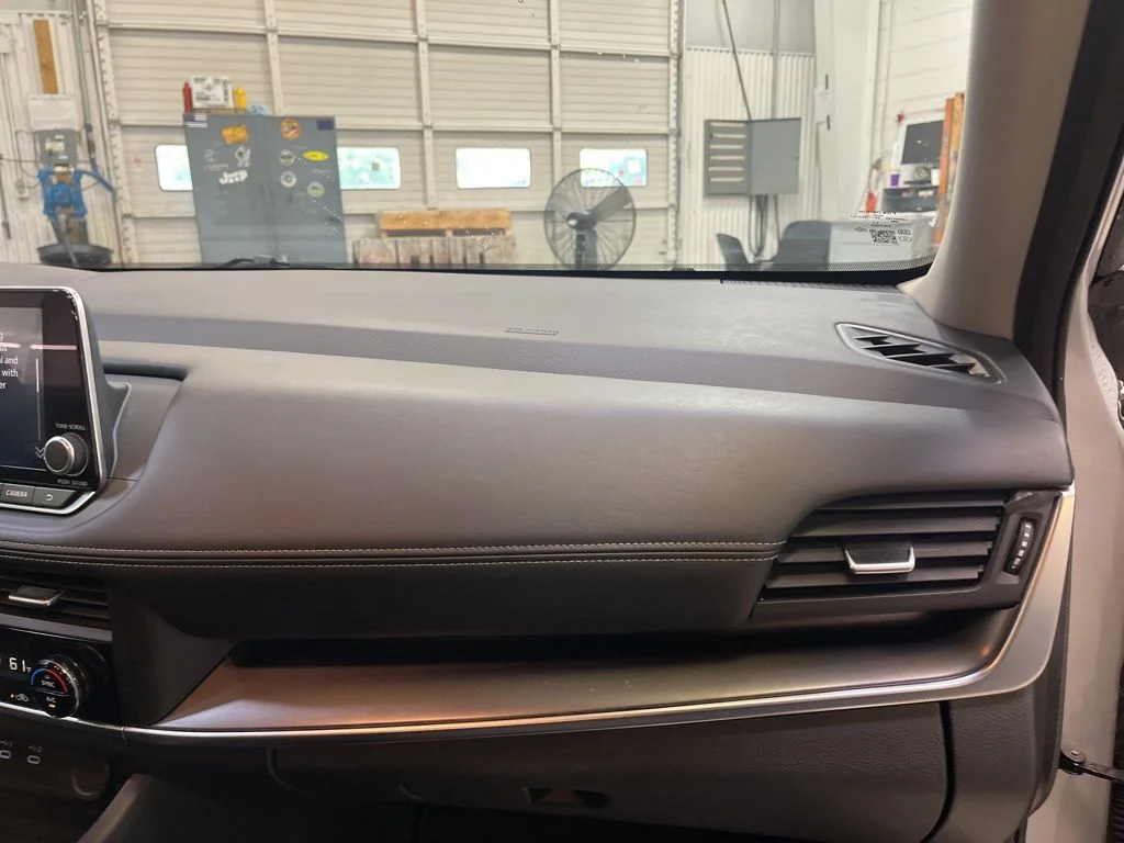 Used 2025 Silver Nissan SV image 18