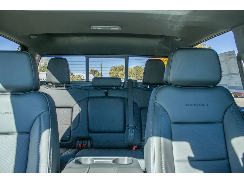 2026 GMC Sierra 3500HD Denali - Photo 42
