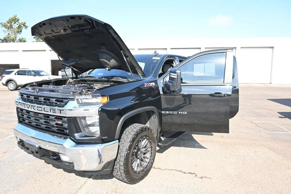 Used 2023 Black Chevrolet LT image 38