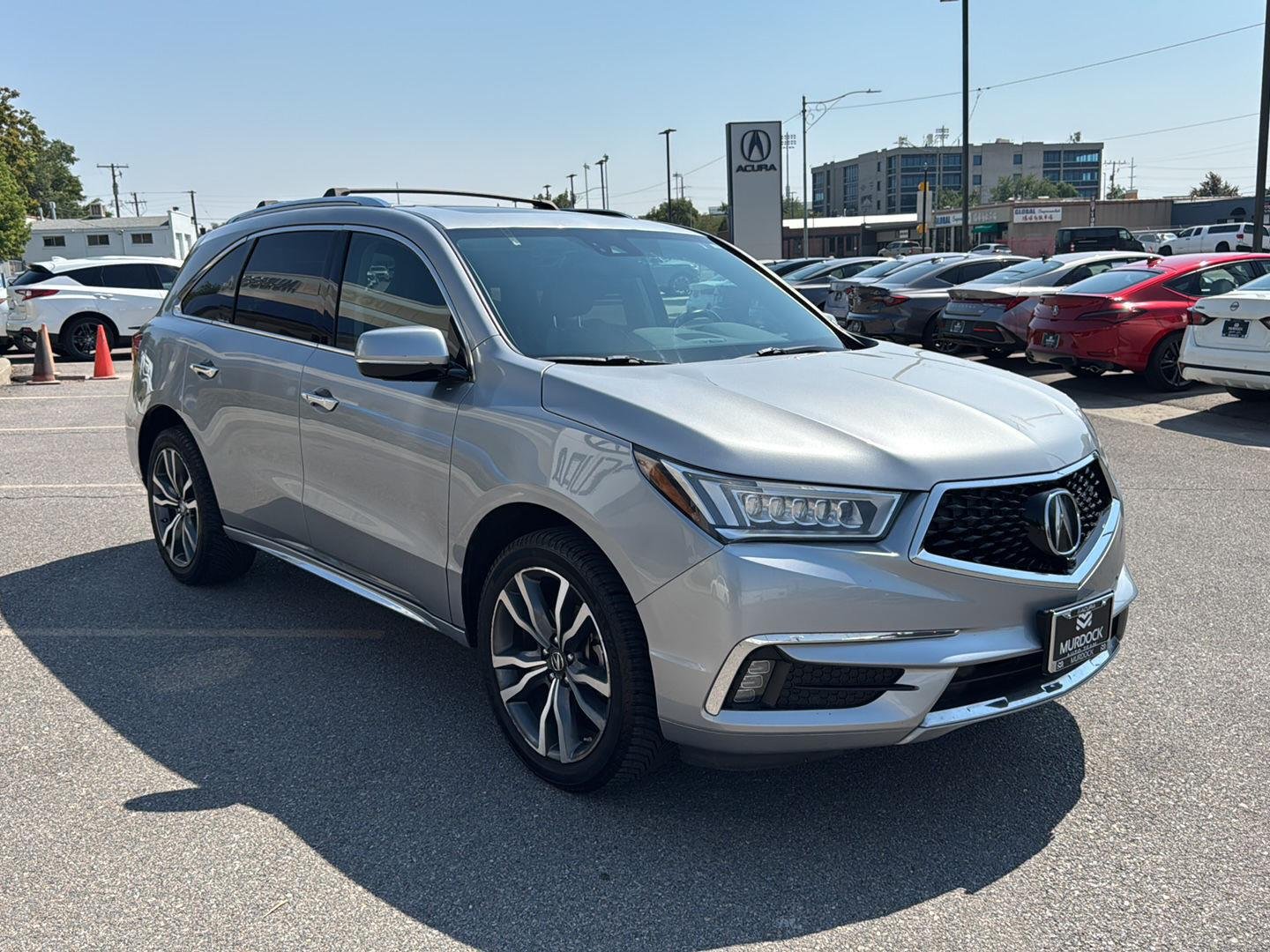 Used 2019 Lunar Silver Metallic Acura w/Advance/Entertainment Pkg image 10