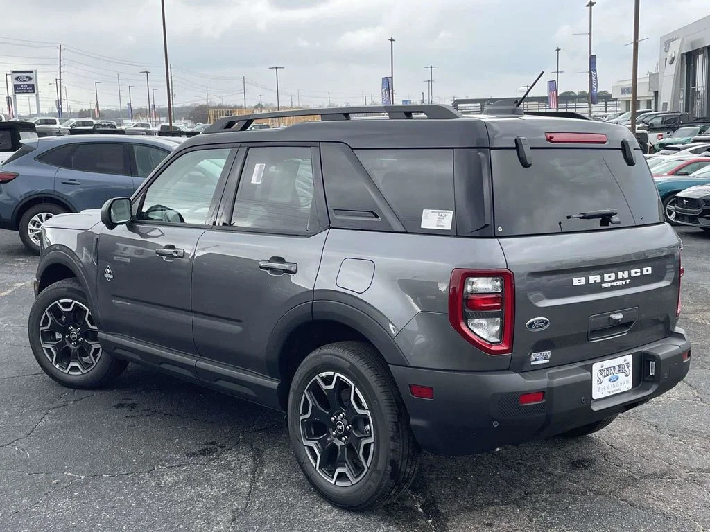 New 2025 Gray Ford Outer Banks image 5