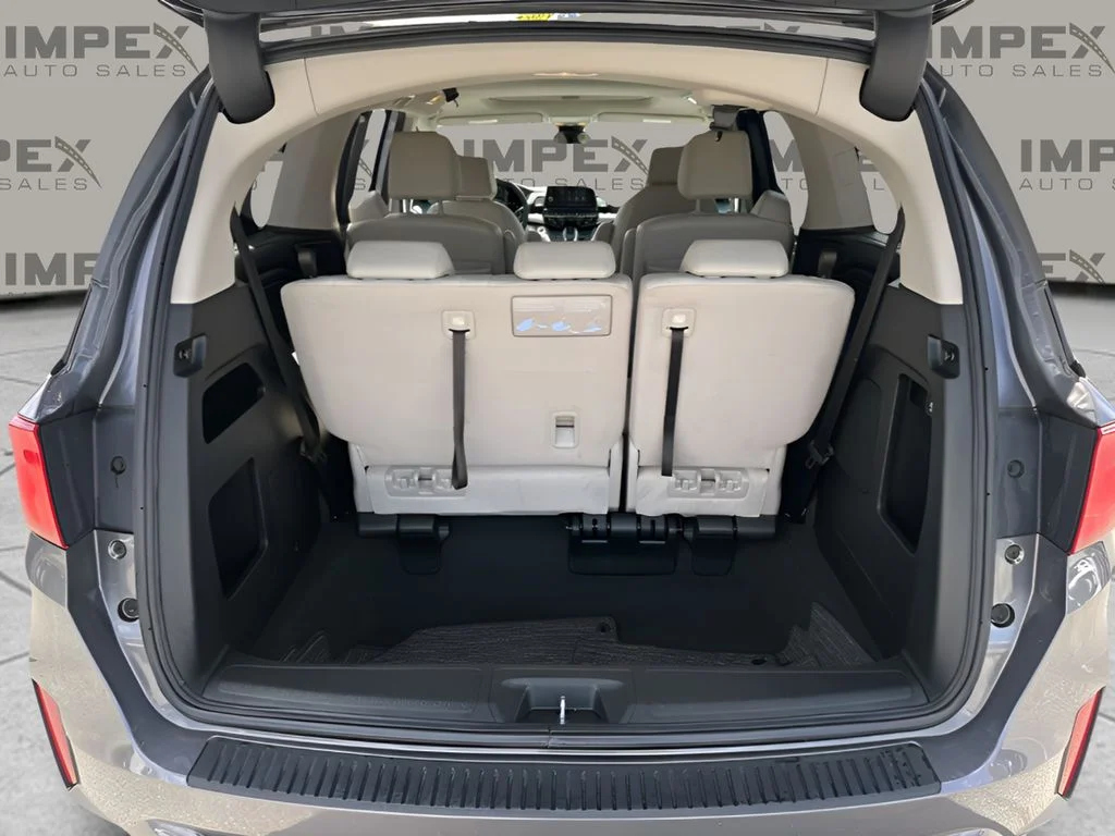 Used 2025 Gray Honda EX-L image 28