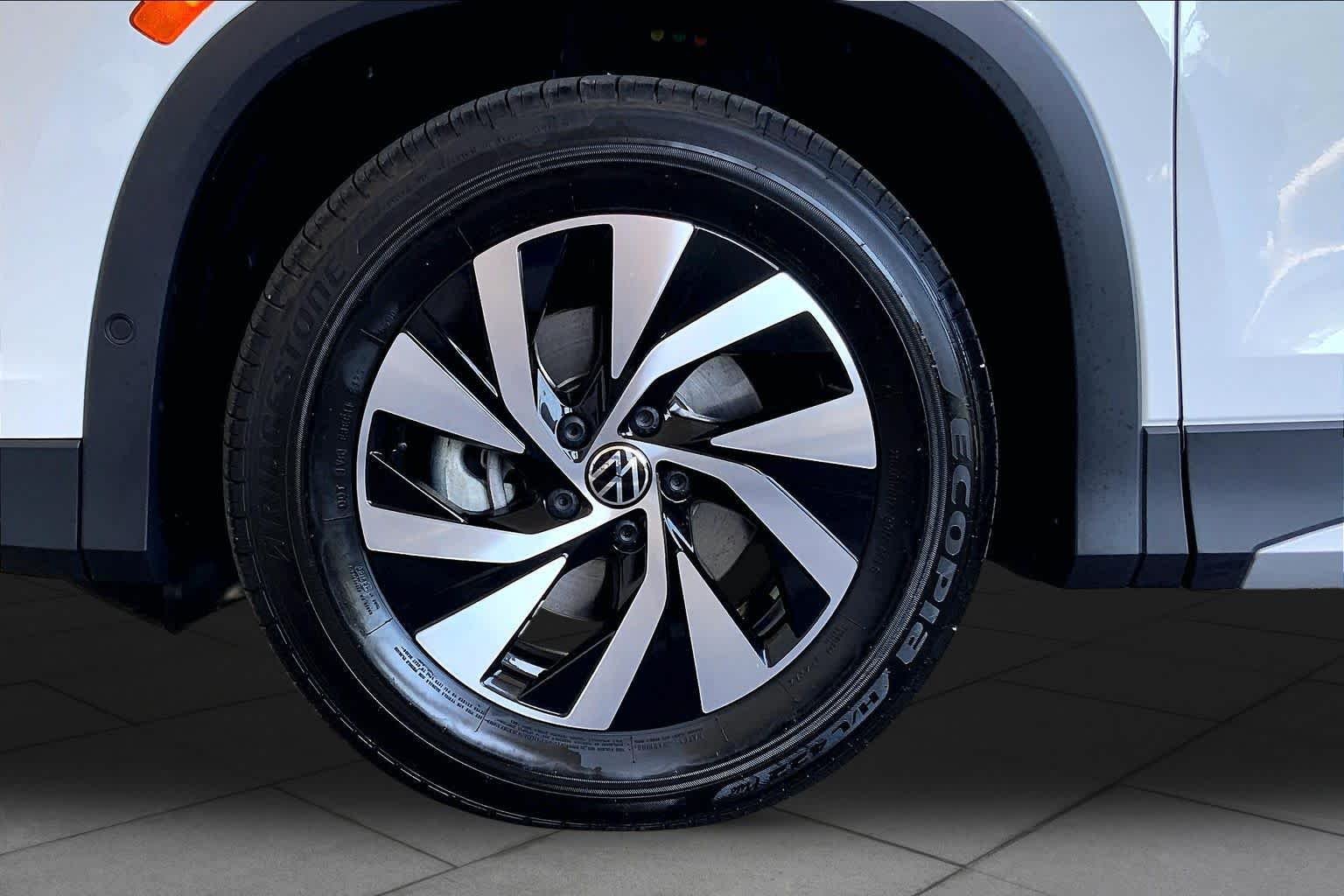 2026 Volkswagen Tiguan S - Photo 10