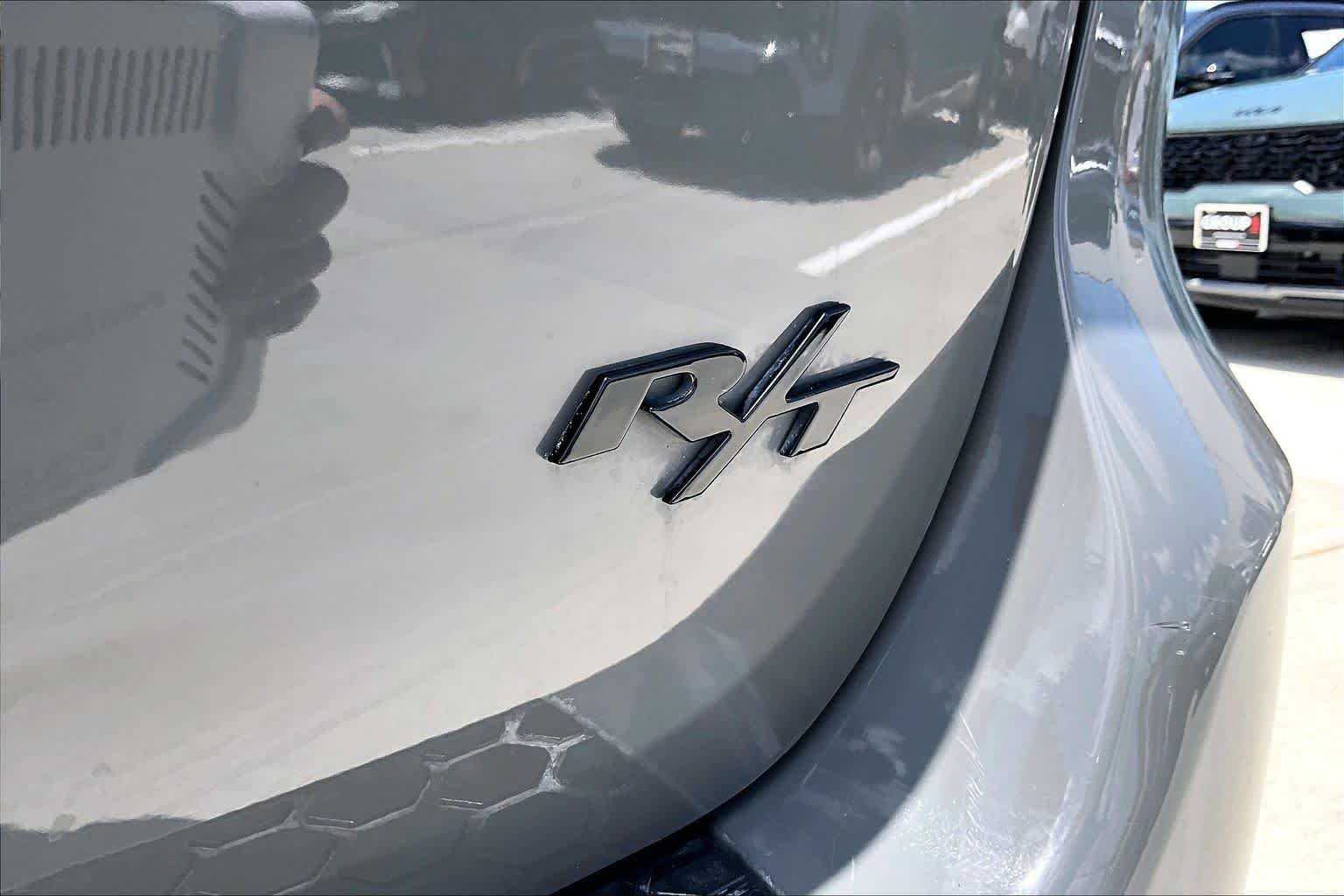 Used 2019 Destroyer Gray Clearcoat Dodge R/T image 10