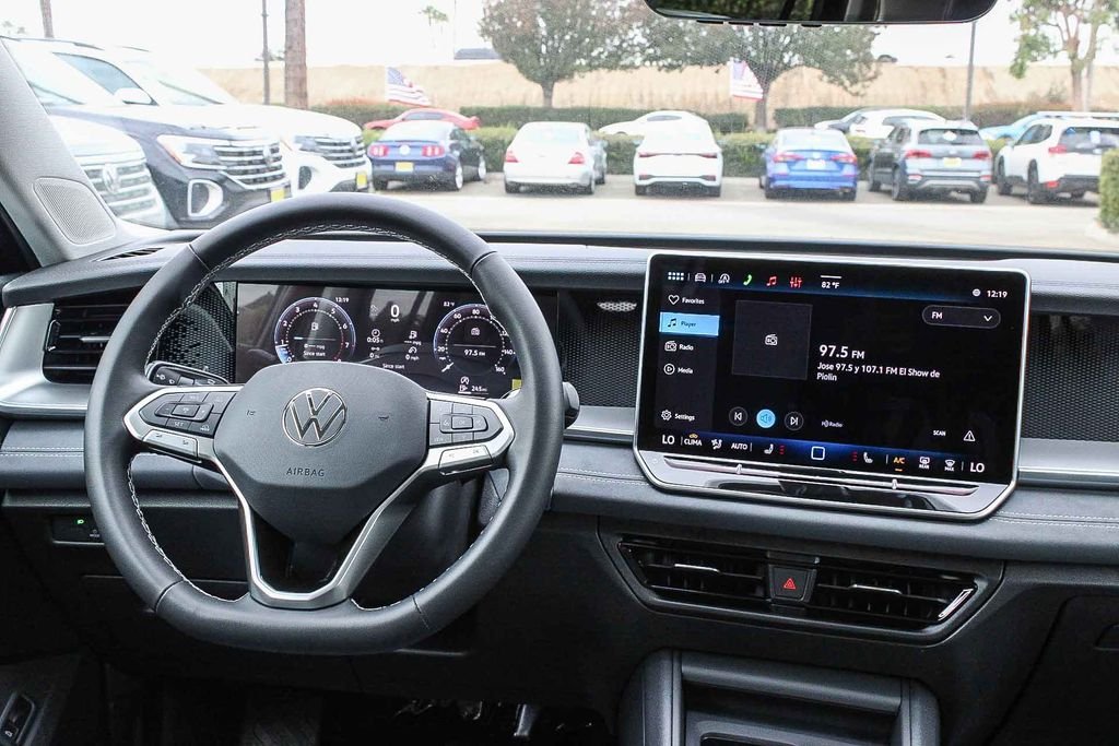 New 2026 Black Volkswagen 2.0T SE image 13