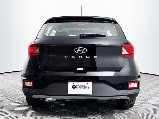 New 2026 Black Hyundai SEL image 5