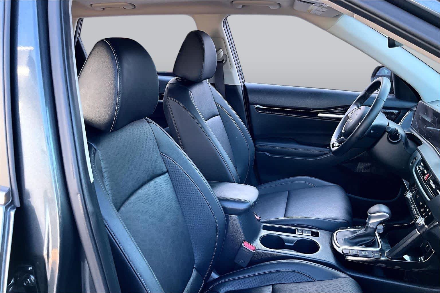 Used 2024 Gravity Gray Kia SX image 9