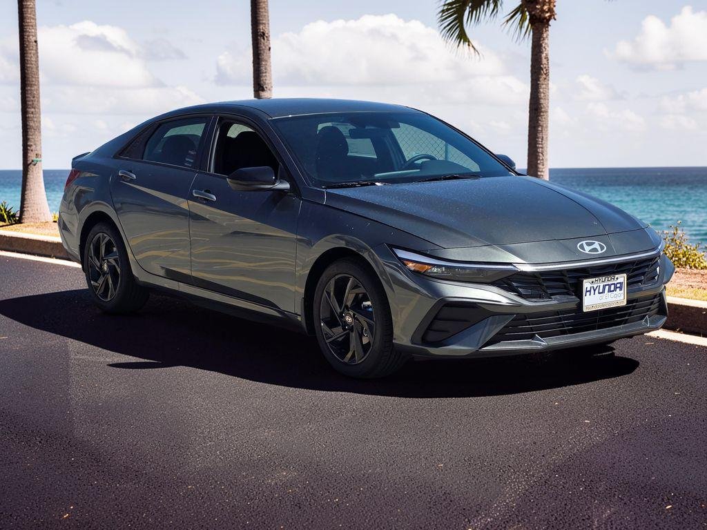 New 2026 Gray Hyundai SEL Sport image 4