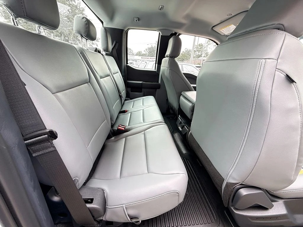 New 2026 Oxford White Ford XL image 24