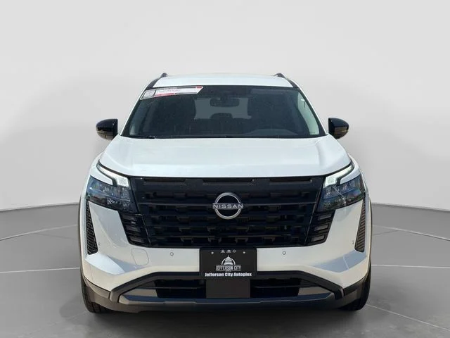 New 2026 Everest White Pearl TriCoat Nissan SL image 9