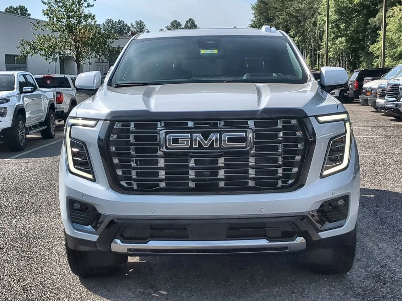 New 2026 Glacier White Tricoat GMC Denali Ultimate image 3