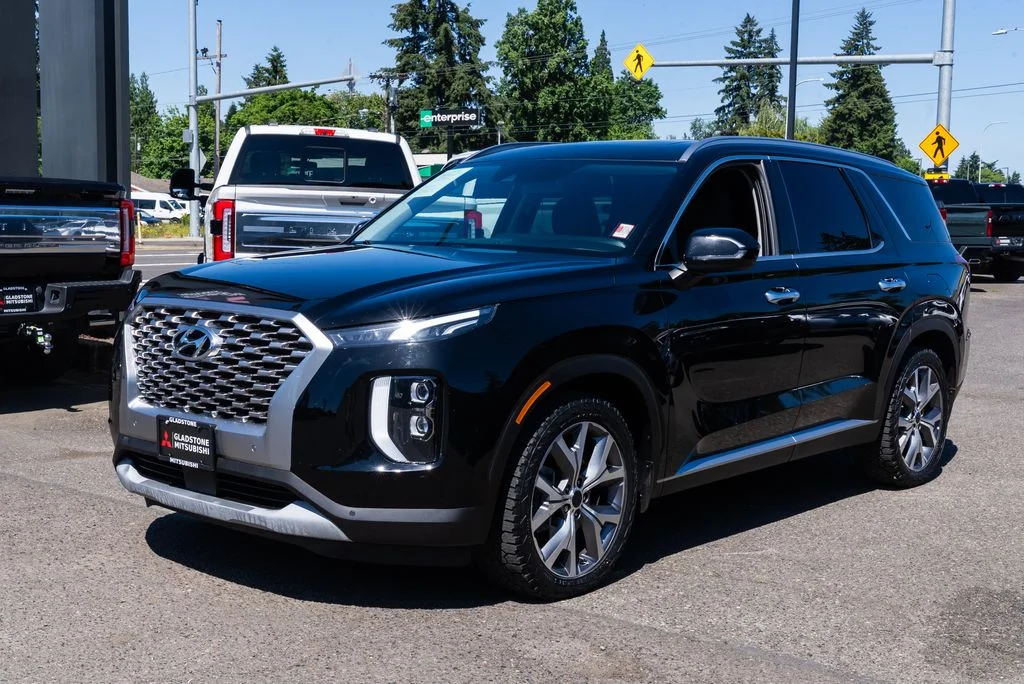 Used 2021 Black Hyundai SEL image 3