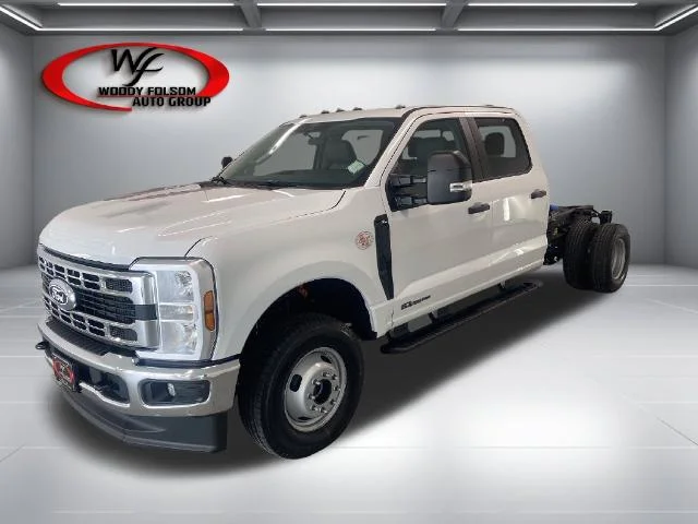 New 2027 Oxford White Ford F-350® XL image 20