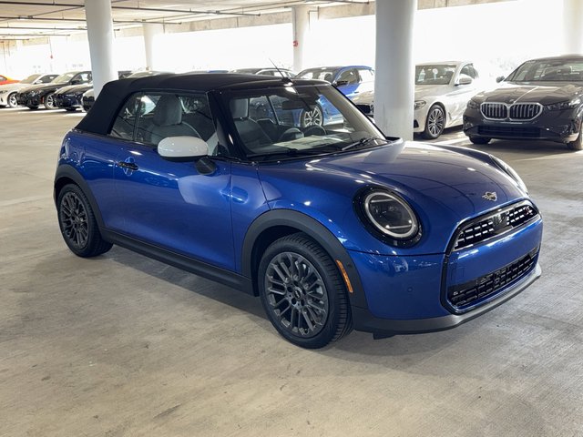 2026 MINI Convertible Signature Plus