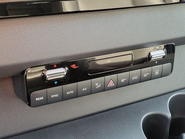 2025 Mercedes-Benz Sprinter Passenger Van Base - Photo 17