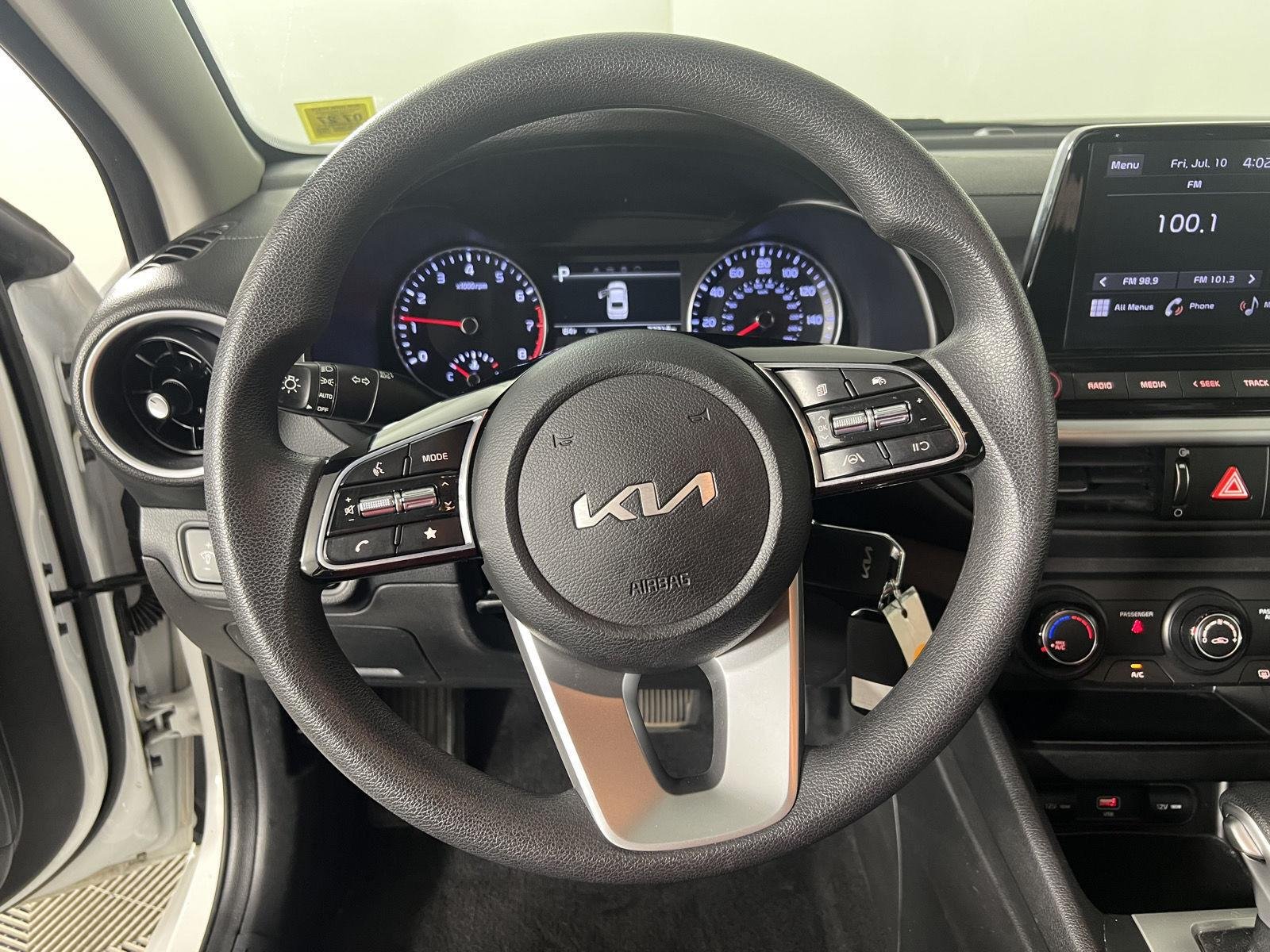 Used 2023 Snow White Pearl Kia LXS image 16