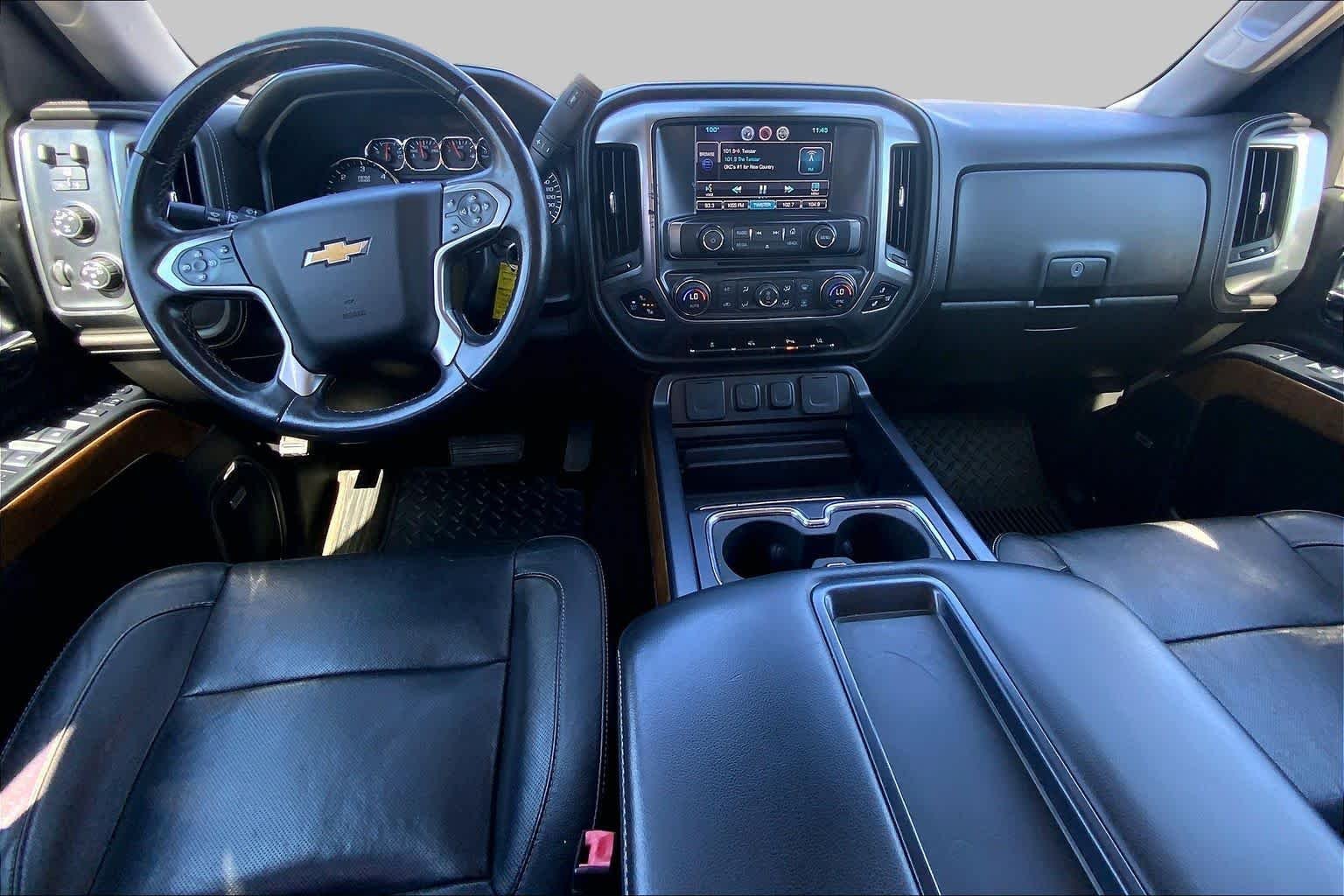 Used 2014 Silver Ice Metallic Chevrolet LTZ image 14
