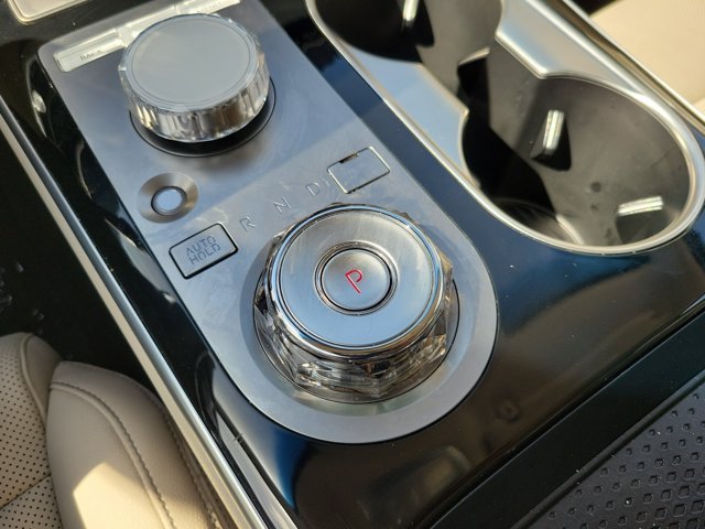 2026 GENESIS GV70 Standard - Photo 28