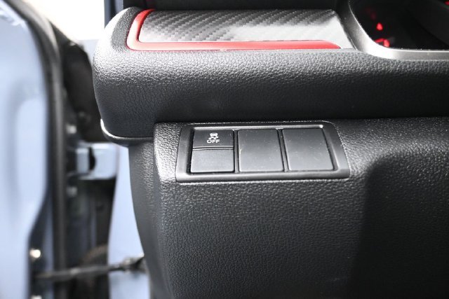 Certified Used 2019 Sonic Gray Pearl Honda Touring image 13
