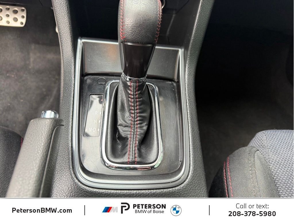 Used 2018 Blue Subaru Premium image 21