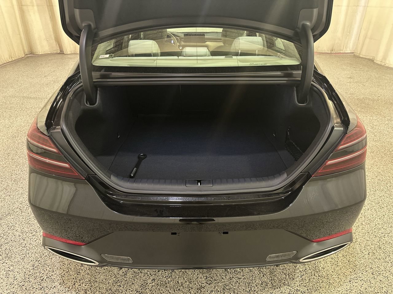 2026 GENESIS G70 Prestige - Photo 17