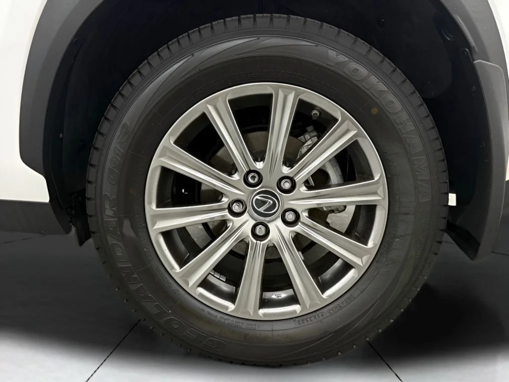 Used 2019 White Lexus 300 Base image 30