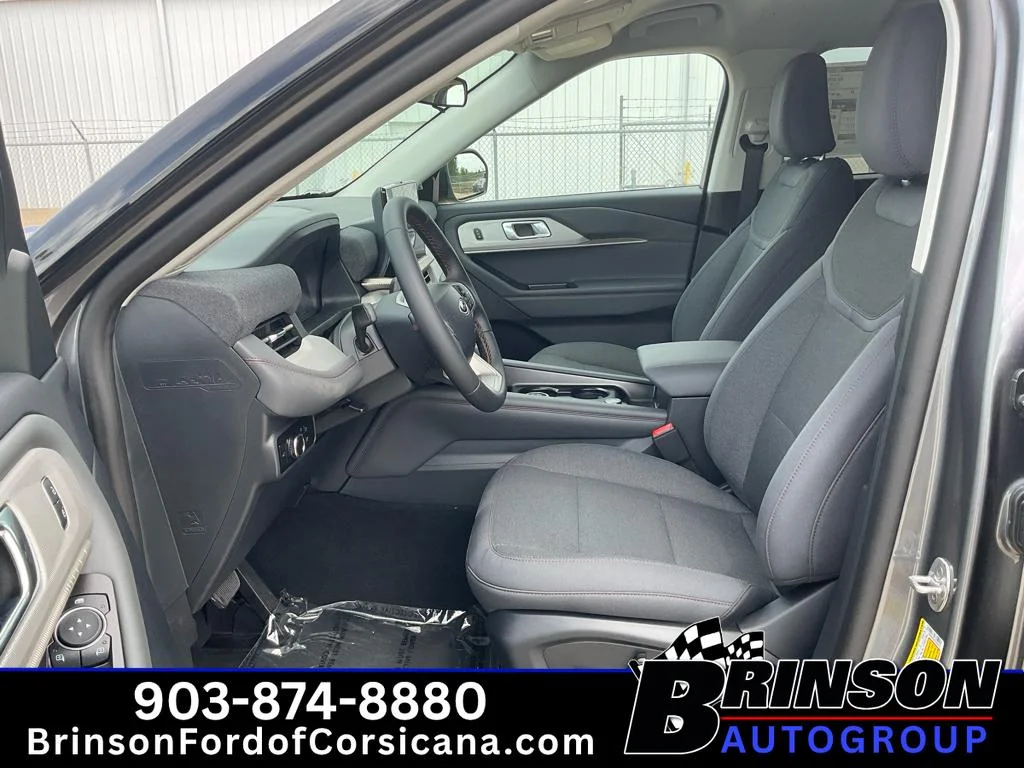 New 2026 Carbonized Gray Metallic Ford Active w/200A Pkg image 10