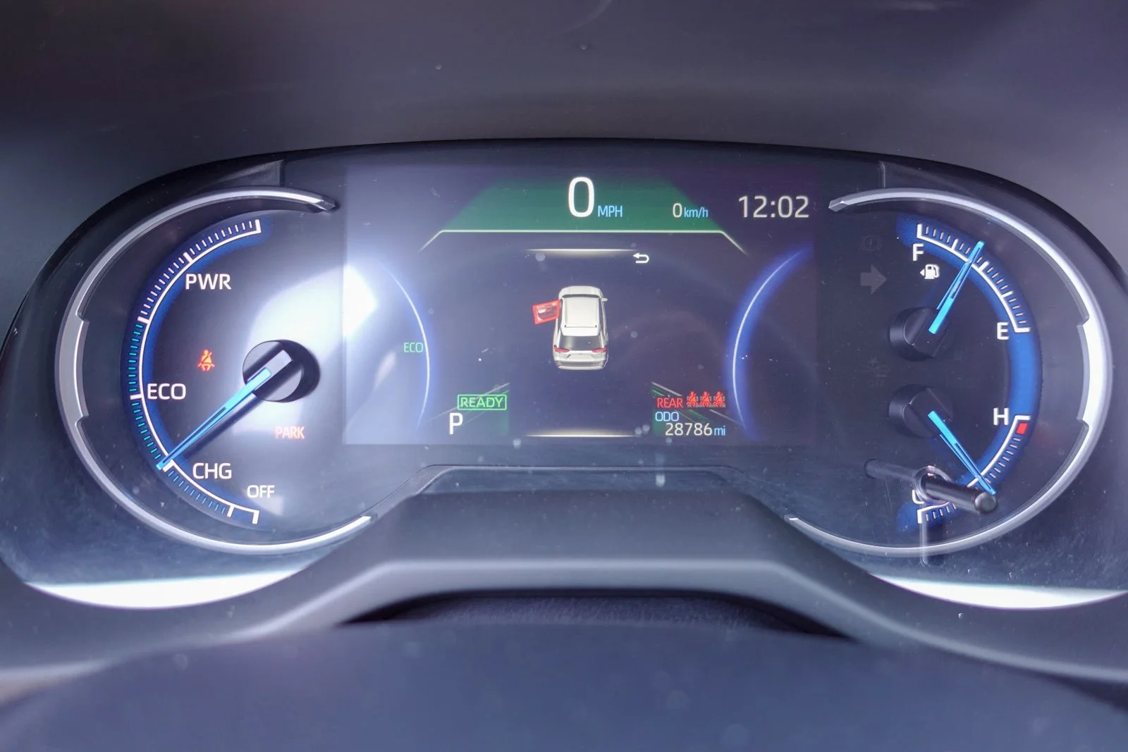 Used 2025 Midnight Black Metallic Toyota XLE image 17