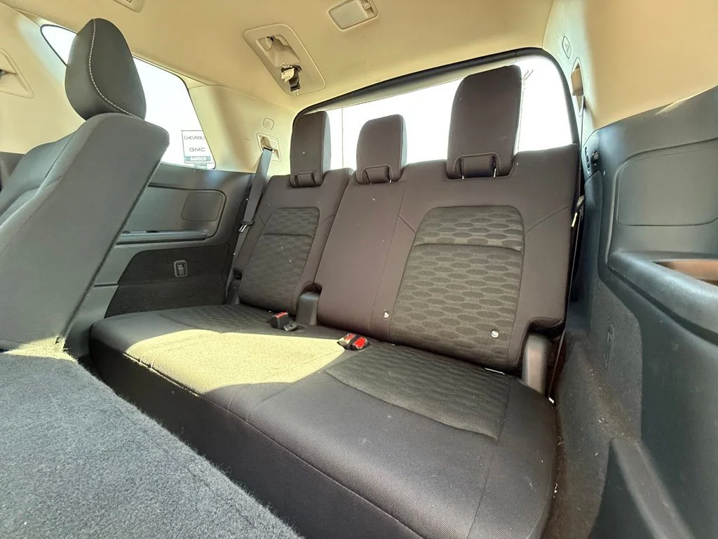 Used 2024 Gray Nissan SV image 38