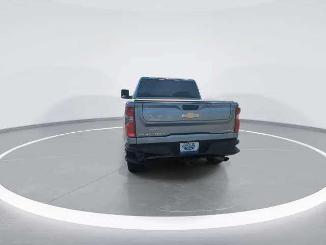 Used 2025 Gray Chevrolet Custom image 7