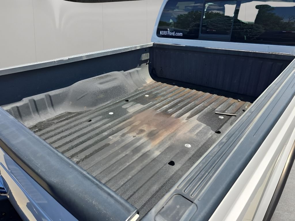 Used 2016 White Ford LARIAT image 9