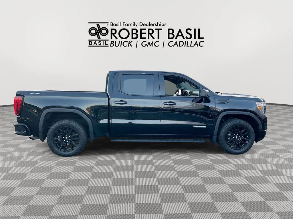 Used 2021 Black GMC Elevation image 9
