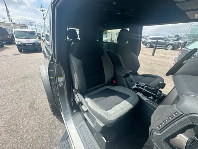 Used 2025 Gray Ford Base image 27