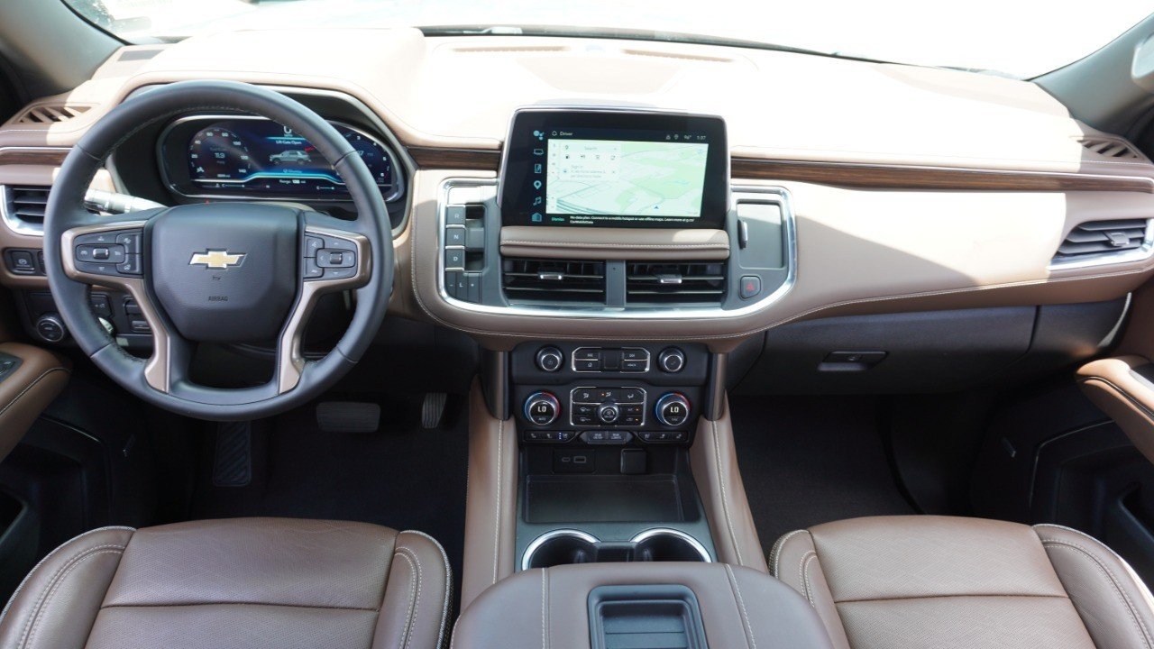 Used 2024 Gray Chevrolet High Country image 30